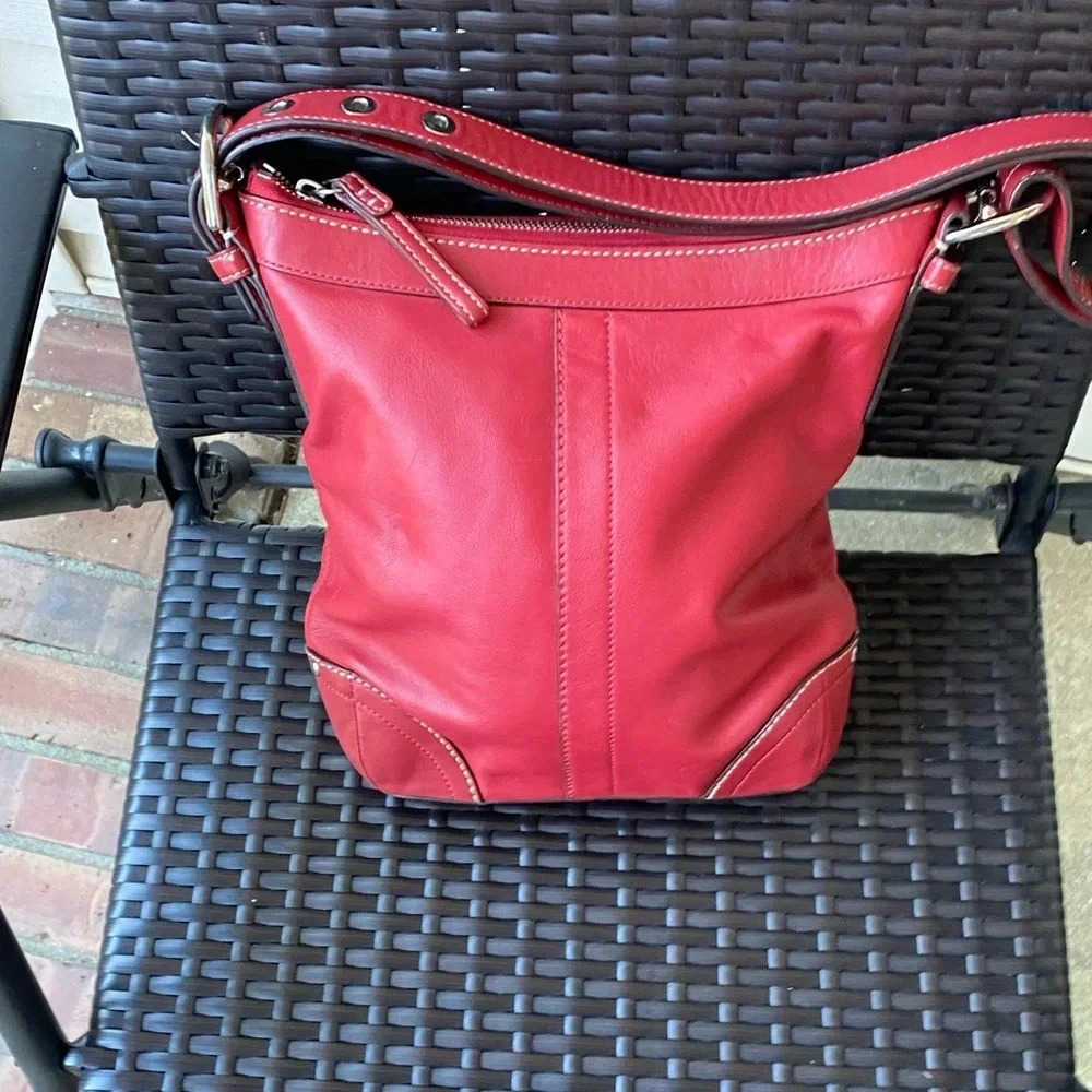 Coach Red Leather Bucket Bag, Small - Picture 4 of 9